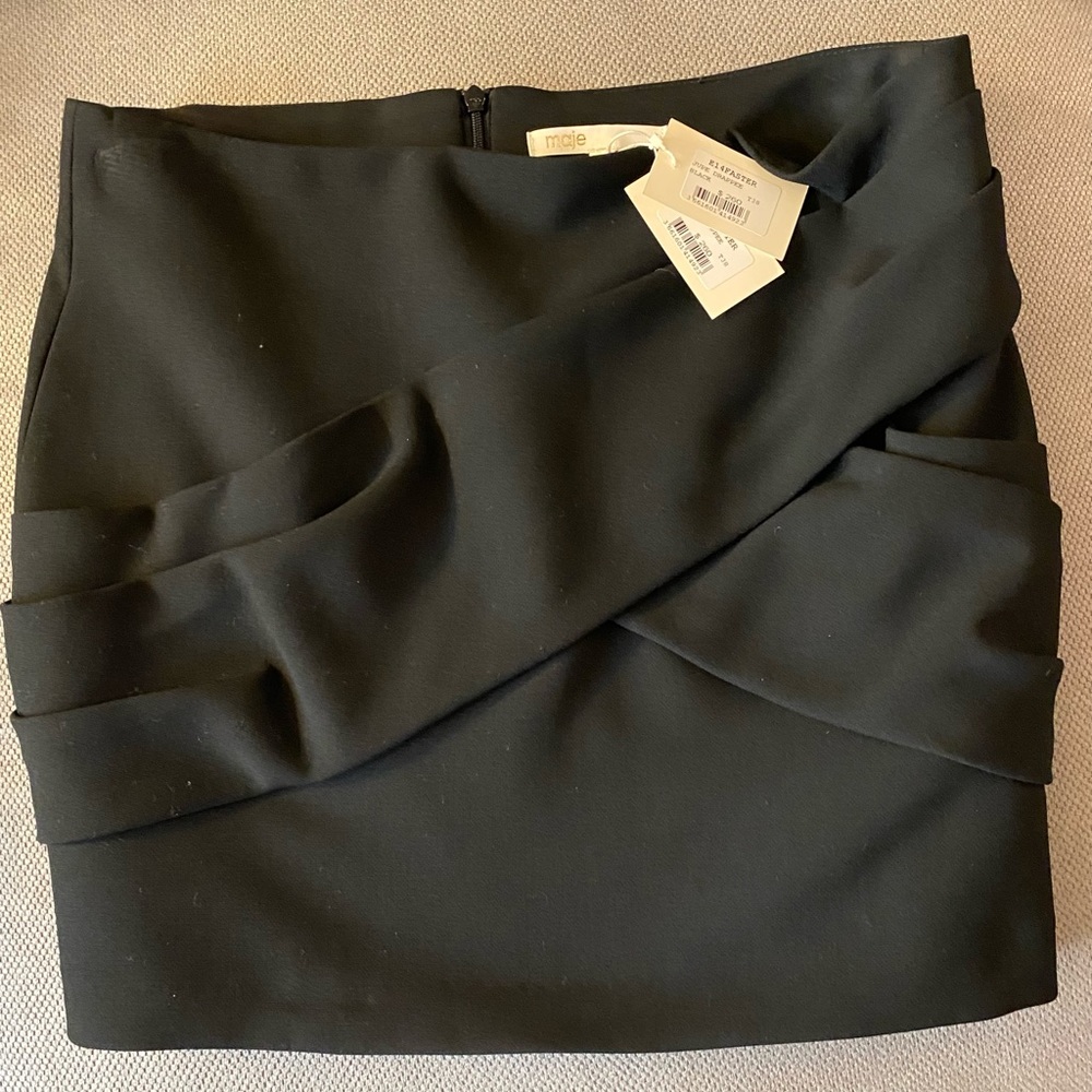 Brand new Maje fitted mini skirt